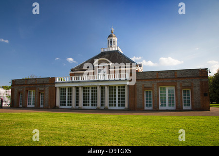 Serpentine Gallery, Kensington Gardens, Hyde Park, London, UK Stock Photo