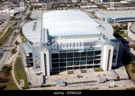 Nrg stadium roof hi-res stock photography and images - Alamy