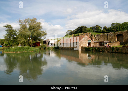 pond and barns Abbotsbury Dorset England UK Stock Photo