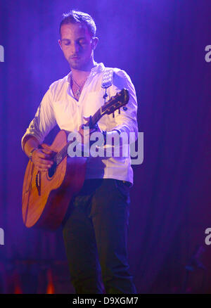 Dortmund, Germany. 27th June, 2013. British singer James Morrison gives a concert as part of the Dortmund Music Week at Westfalenhalle in Dortmund, Germany, 27 June 2013. Credit:  dpa picture alliance/Alamy Live News Stock Photo