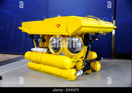 Sm globule comex submarine hi-res stock photography and images - Alamy