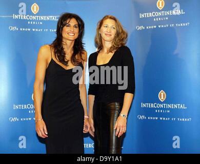 Gabriela Sabatini And Steffi Graf At The Charity Gala "Thank You Steffi ...