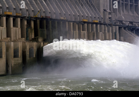 gorges dam hydroelectric spillway power water plant alamy hubei province china