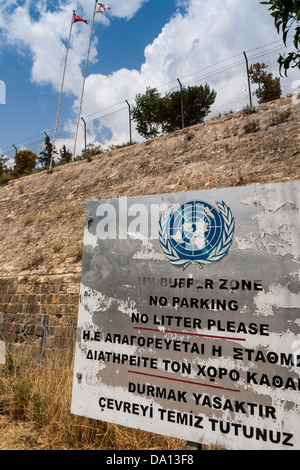 Green line - Buffer zone between greek and turkish parts of the city ...