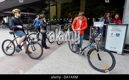 Karlovy Vary, Czech Republic. 30th June 2013. Hunderts of bycicles are rented daily at the 48th Karlovy Vary International Film Festival . (CTK Photo/Vit Simanek) Credit:  CTK/Alamy Live News Stock Photo