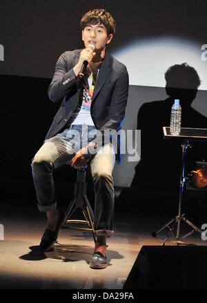 Lee Jin-wook, Jun 30, 2013 : Tokyo, Japan : Korean actor Lee Jin wook attends a fan service event  in Tokyo, Japan, on June 30, 2013. Stock Photo