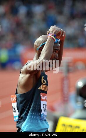 Birmingham, UK. 30th June 2013. Mo Farah (GBR). mobot. Sainsburys Grand Prix. Diamond League. Alexander Stadium. Birmingham. UK. 30/06/2013. Credit:  Sport In Pictures/Alamy Live News Stock Photo