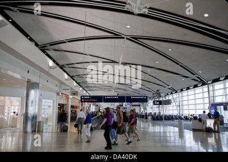 MacNamara Terminal of the Detroit Metropolitan Wayne County Airport Stock Photo