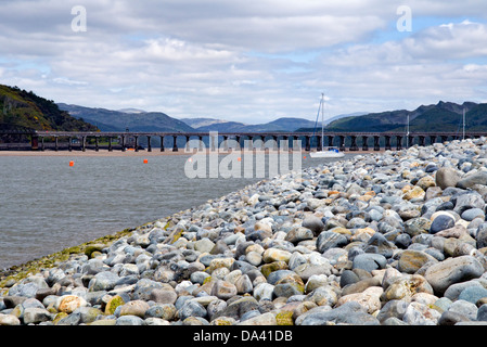 Barmouth bridge (Welsh name Pont Abermaw), a wooden railway and foot bridge, Barmouth, Gwynedd, Wales UK Stock Photo