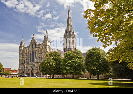 The west front of the Cathedral Church of the Blessed Virgin Mary in Salisbury Wiltshire England UK Stock Photo