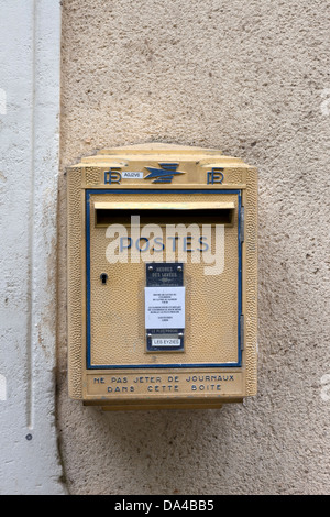 Post Box Les Eyzies de Tayac Dordogne France EU Stock Photo