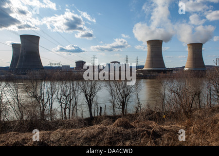 Three Mile Island Nuclear Power Plant near Middletown, PA Stock Photo