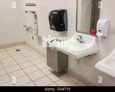 Public bathroom in a shopping mall, lavatories, soap dispenser and mirrors. Oklahoma City, Oklahoma, USA. Stock Photo