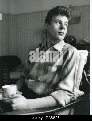 MARK WYNTER  UK pop singer at his Woking home in 1960