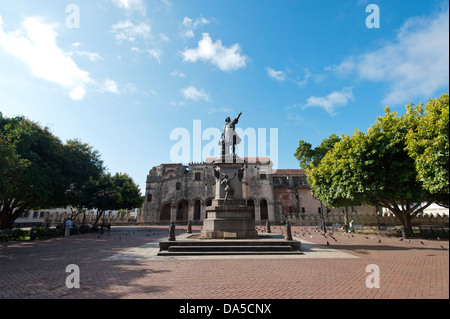 Town, City, Santo Domingo, Dominican Republic, Caribbean, monument, Columbus, place, Stock Photo