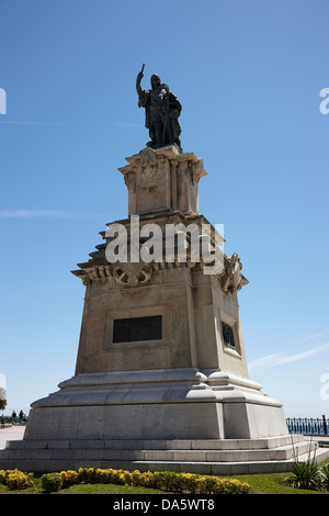 statue of roger of lauria on rambla nova avenue in central tarragona catalonia spain Stock Photo
