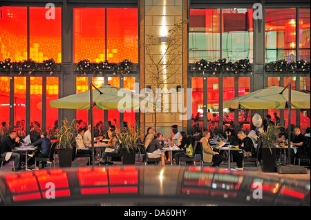 Canada, Montreal, Patio, Quartier de Musee, Quebec, Restaurant, cafe, dine, diners, dining, eating, fancy, outside, red, reflect Stock Photo