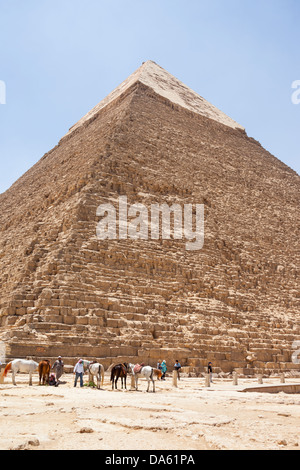 Pyramid of Khafre, also known as Pyramid of Chephren, Giza, Cairo, Egypt Stock Photo