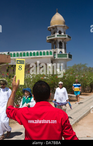 Oman, Salalah, Dhofar, Jabal Auara, Job’s Tomb, Nabi Ayoub, tour guide at mosque Stock Photo