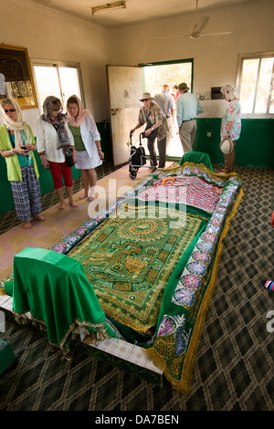 Oman, Salalah, Dhofar, Jabal Auara, visitors inside Job’s Tomb, Nabi Ayoub, tour group Stock Photo