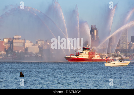 Fire Fighter fireboat parading on Hudson River - 4th of July, 2013 Stock Photo