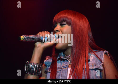 Los Angeles, California, USA. 07th July, 2013. Musician- CHERYL ''COCO'' CLEMONS and SWV on stage at the Greek Theater, Los Angeles, California, USA. Credit:  ZUMA Press, Inc./Alamy Live News Stock Photo