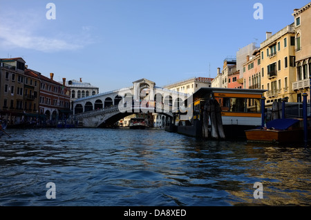 Rialto bridge in Venice, Italy Stock Photo