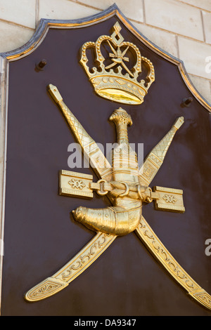 Om1081 Oman, Dhofar, Salalah, royal emblem outside Sultan Quaboos bin Said’s Al Husin Palace Stock Photo