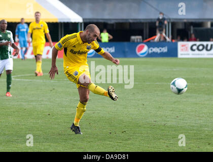 Columbus, OH, USA. 7th July, 2013. July 07, 2013: Columbus Crew Federico Higuain (33) during the Major League Soccer match between the Portland Timbers and the Columbus Crew at Columbus Crew Stadium in Columbus, OH. The Columbus Crew defeated the Portland Timbers 1-0. Credit:  csm/Alamy Live News Stock Photo