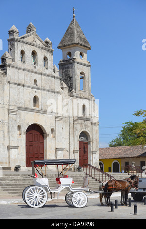 Central America, Nicaragua, Granada, colonial, city, guadalupe, church, architecture, horse, carriage Stock Photo