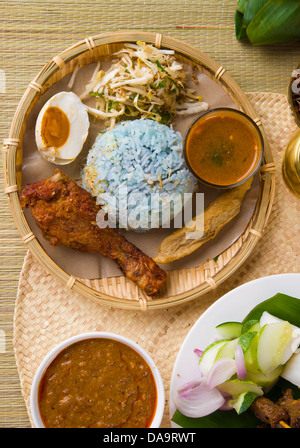 Nasi kerabu popular ramadan food in malaysia Stock Photo