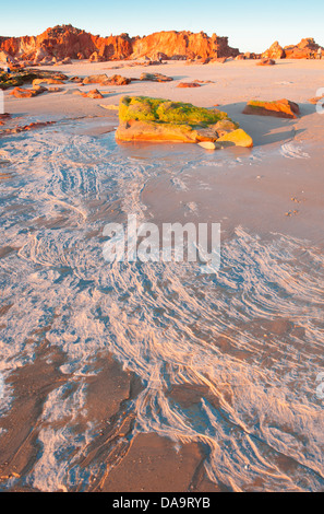 Sunset on the sandstone cliffs of Western Beach at Cape Leveque, Dampier Peninsular, Kimberley, Western Australia Stock Photo