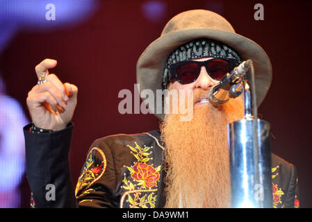 Pardubice, Czech Republic. 8th July, 2013. Billy Gibbons of the U.S. hard rock band ZZ Top performs during their Summer/Fall Tour concert in Pardubice, Czech Republic, on Monday, July 8, 2013. Credit:  Vostarek Josef/CTK Photo/Alamy Live News Stock Photo