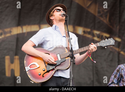 The Lumineers perform on the Other Stage on the Friday of Glastonbury Festival. 28 June 2013 Stock Photo