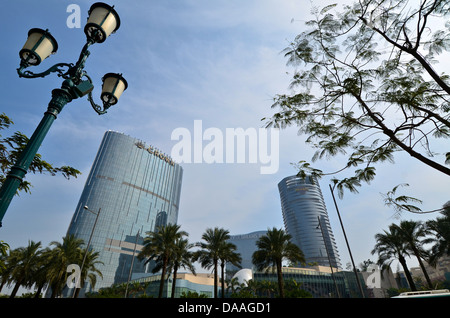 A wide-angle view of the City of Dreams complex, comprising the Hard Rock Hotel,  Crown Towers hotel and the Grand Hyatt hotel Stock Photo