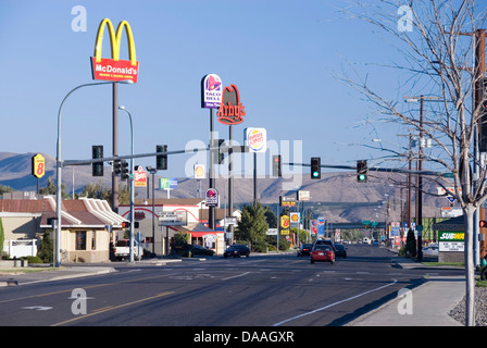 Canyon Road offers a variety of fast food joints from MacDonalds to Taco Bell, Ellensburg, Kittitas County, Washington WA, USA Stock Photo