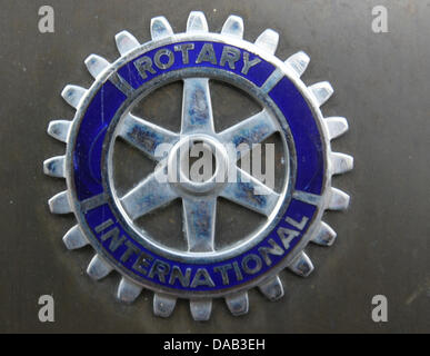 (dpa FILE) - An archive picture, dated 1 March 2008, shows the logo of the chairty organisation Rotary International on display in Freiburg, Germany. Photo: Patrick Seeger Stock Photo