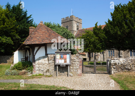 St Mary's Church in village of Great Chart Stock Photo