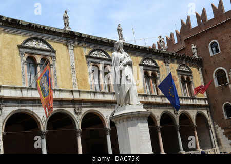 Verona Italy Dante statue in Piazza dei Signori Stock Photo