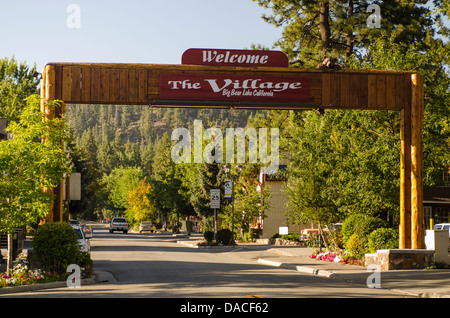 Welcome sign in downtown Big Bear Lake village, California Stock Photo ...