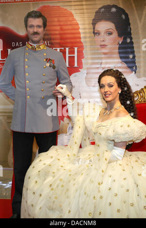 Performing artist Annemieke van Dam is pictured as Empress Elisabeth and Mathias Edenborn as Emperor Franz Josef in the musical 'Elisabeth', picture taken in Cologne, Germany, 22 September 2011. The jubilee tour for the 20th anniversary of the musical starts in October in the Cologne Musical Dome to then visit Frankfurt, Munich, Basel, Essen and Bremen. Photo: Heinz Unger Stock Photo
