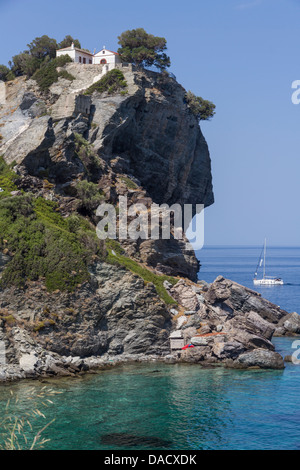 Greece Sporades, Skopelos, Agios Ioannis rock & chapel Stock Photo