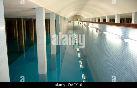 The interior of a chamber of resevoir of Bodensee-Wasserversorgung (Lake Constance Water Supply) is pictured in Stuttgart, Germany, 06 December 2011. Lake Constance is the largest and most important fresh water source in Europe. Yearly, over 125 million cubic meters are transported through a ca. 1700 km long pipe network. Photo: Michele Danze Stock Photo