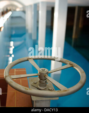 A wheel valve is pictured is pictured in a resevoir of Bodensee-Wasserversorgung (Lake Constance Water Supply) is pictured in Stuttgart, Germany, 06 December 2011. Lake Constance is the largest and most important fresh water source in Europe. Yearly, over 125 million cubic meters are transported through a ca. 1700 km long pipe network. Photo: Michele Danze Stock Photo