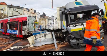 Clean up operations after an accident along the highway Stock Photo