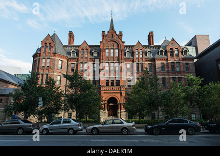 The Royal Conservatory of Music - Koerner Hall, Bloor Street, Toronto ...