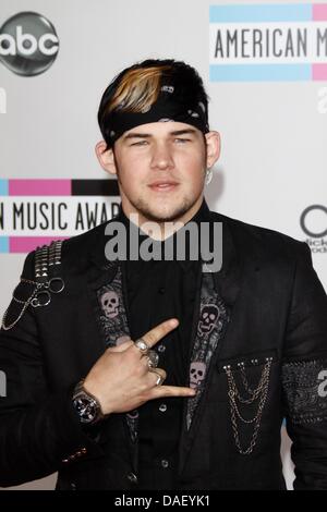 Singer James Durbin arrives at the 2011 American Music Award at Nokia Theatre L.A. Live in Los Angeles, USA, on 20 November 2011. Photo: Hubert Boesl Stock Photo