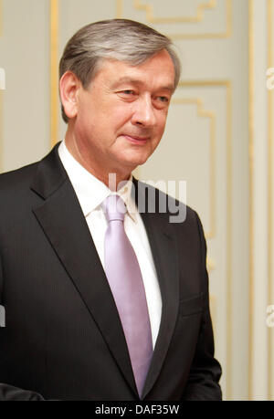 Danilo Tuerk, President of Slovenia, during an audience at Palace Huis ten Bosch in The Hague, 28 November 2011. Photo: Albert Nieboer / NETHERLANDS OUT Stock Photo