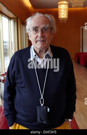 French composer and Academy Award winner Michel Legrand is pictured during an interview at the Stifterlounge of the Hamburg Opera in Hamburg, Germany, 29 November 2011. From Hollywood to Hamburg: Legrand has already received three Academy Awards for his film music, now the 79-year-old has written music for a ballet. Photo: Georg Wendt Stock Photo