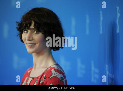 US director Miranda July poses during the photocall for the film 'The Future' during the 61st Berlin International Film Festival in Berlin, Germany, 15 February 2011. The film is shown in the competition program section of the International Film Festival. The 61st Berlinale takes place from 10 to 20 February 2011. Photo: Tim Brakemeier Stock Photo